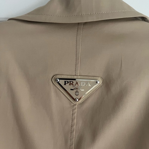 Prada trench Size medium - Picture 7 of 9